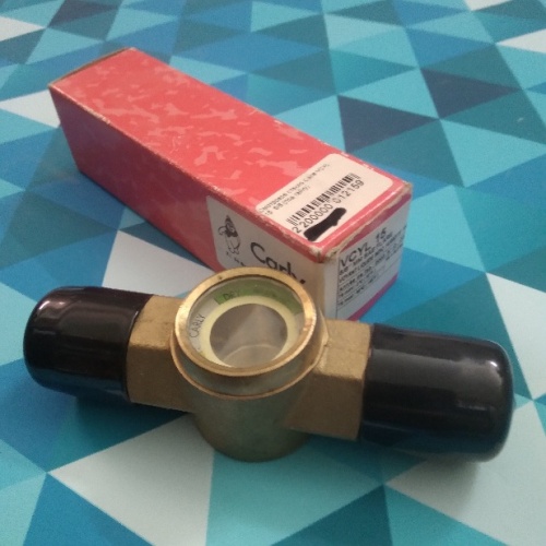 Смотровое стекло Carly VCYL 15 5/8" (под гайку)