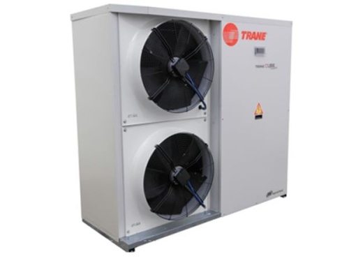 Чиллер малой производительности Trane CGB 017 со спиральным компрессором с воздушным охлаждением