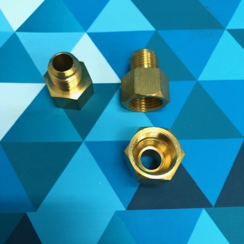 Штуцер переходной (фитинг) DJ - M3/8" - F1/2" (М-наружняя, F-внутренняя)