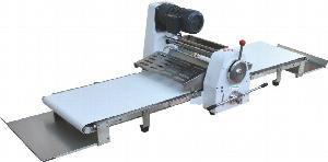 ТЕСТОРАСКАТКА GASTROMIX TDR-380