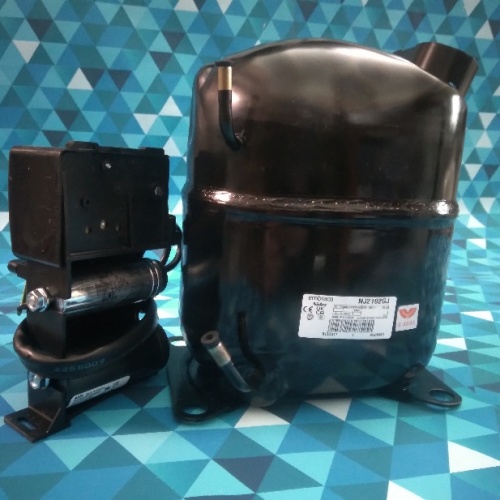 Компрессор Embraco (LBP) NJ2192GJ  (R404, 1126Вт при -23,3C*/ASHRAE, 26,11см3) Словакия