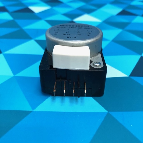 Таймер Sharp ND0804M2PR 220V