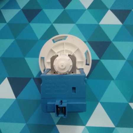 Насос GRE 34W (230V, 4 защелоки, фишки назад/вместе) Италия