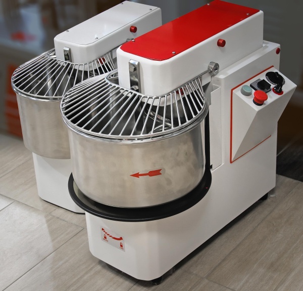 Тестомес PIZZA GROUP IR53 2V для замеса дрожжевого теста