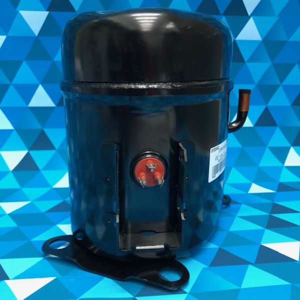 Компрессор Embraco (LBP) T2168E (R22, 759Вт при -23,3C*/ASHRAE, 20,40см3)