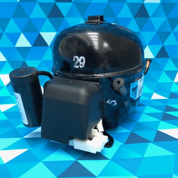 Компрессор Embraco (HBP) EMT6144Z (R134, 577Вт при +7,2C*/ASHRAE, 5,20см3) Словакия