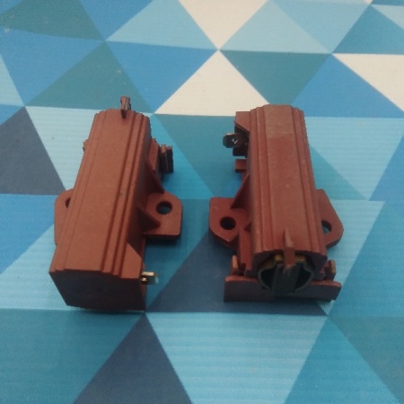 Щетки угольные для эл. двигателя 5x13x35,5мм. Electrolux Whirpool 481281729604, 04ZN01S в корпусе (к