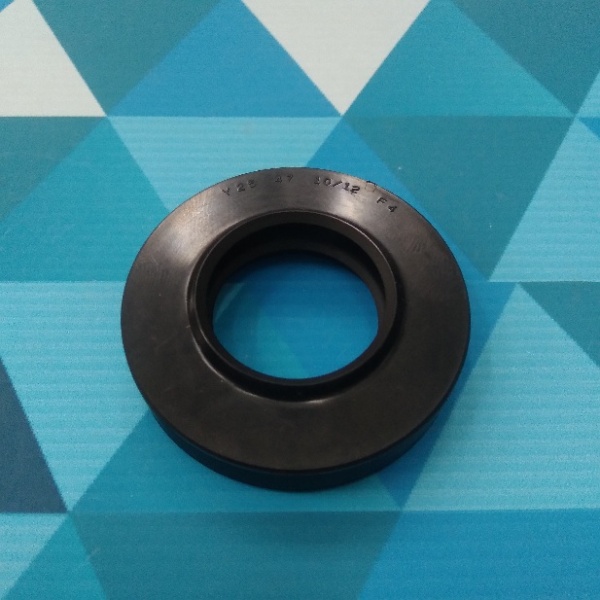 Сальник бака 25х47х10 G2 двухсторонний