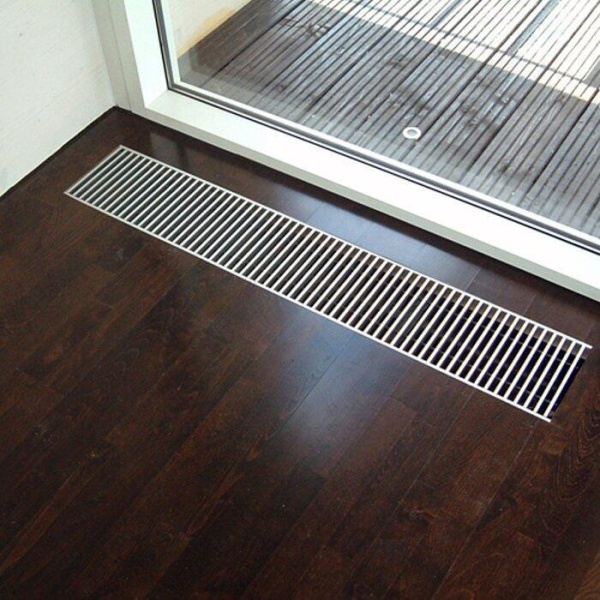 Внутрипольный конвектор длиной 1,6 м - 2 м КЗТО Бриз 300x120x2000