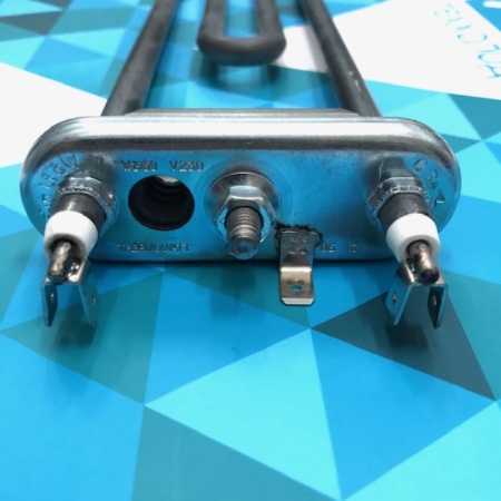 ТЭН 1950W L=243 ZANUSSI прямой без датчика, с отверстием, HTR006ZN