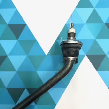 ТЭН изогнутый 1900W L = 225 х 95 мм. BOSCH (с отверстием под датчик) (264986, HTR002BO)