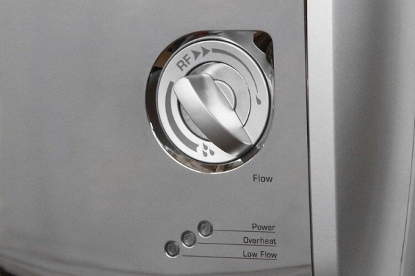 https://mircli.ru/themes/mircli/images/Atmor_Blue_Wave_405_Thermostatic(1).jpg